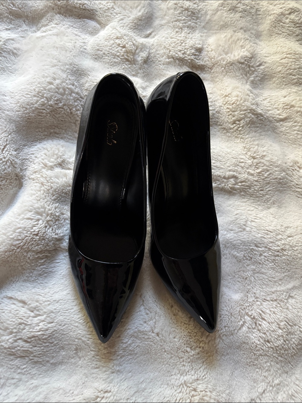 Black Pointed-Toe Heels